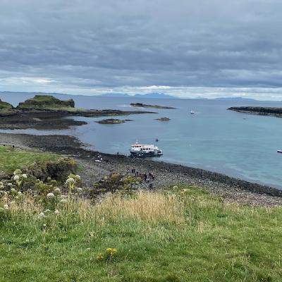 Boat with floating jetty