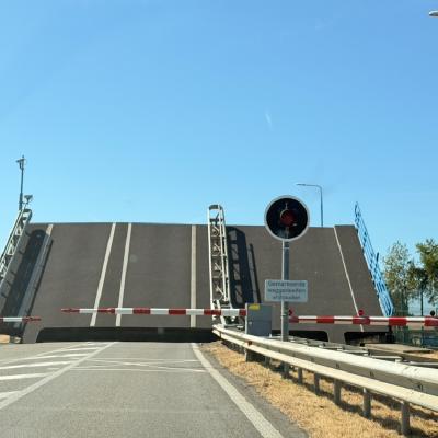 Lifted road at lock
